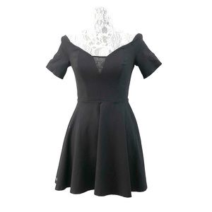 GUESS MINI BLACK DRESS